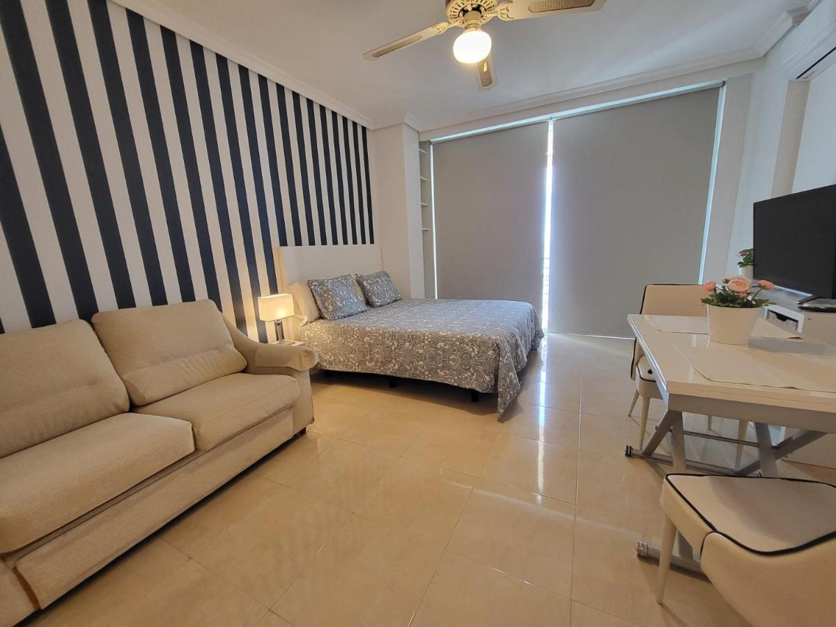 Apartamento El Espigon De Santa Clara Torremolinos Exterior foto