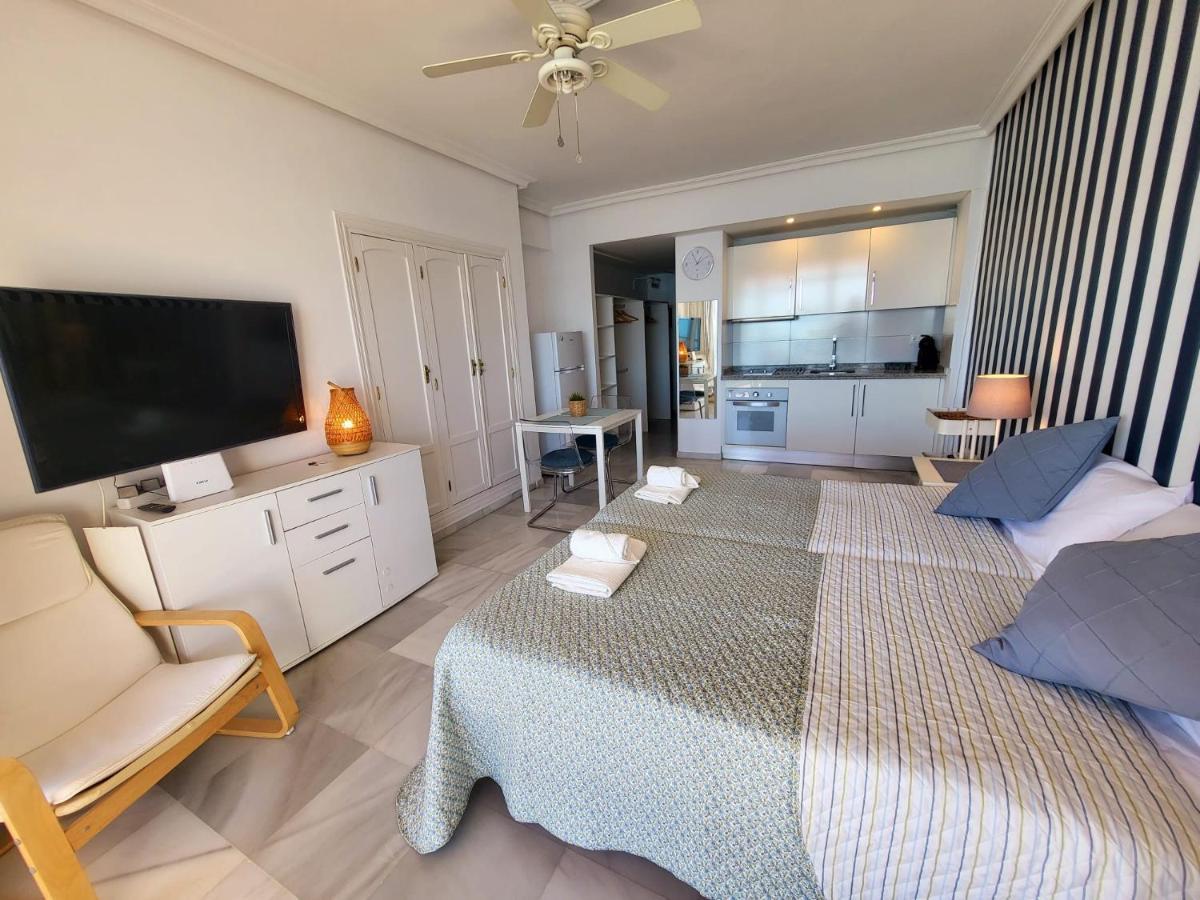 Apartamento El Espigon De Santa Clara Torremolinos Exterior foto