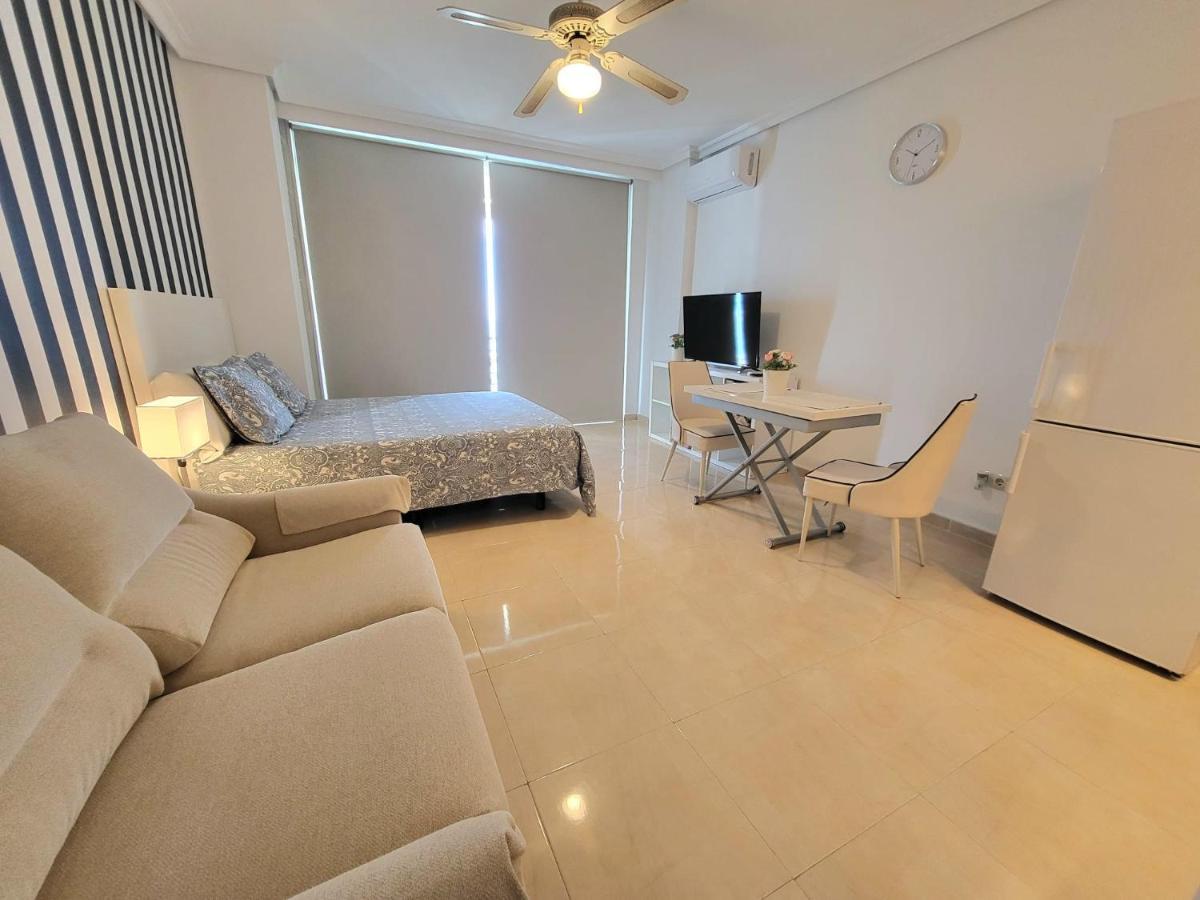 Apartamento El Espigon De Santa Clara Torremolinos Exterior foto